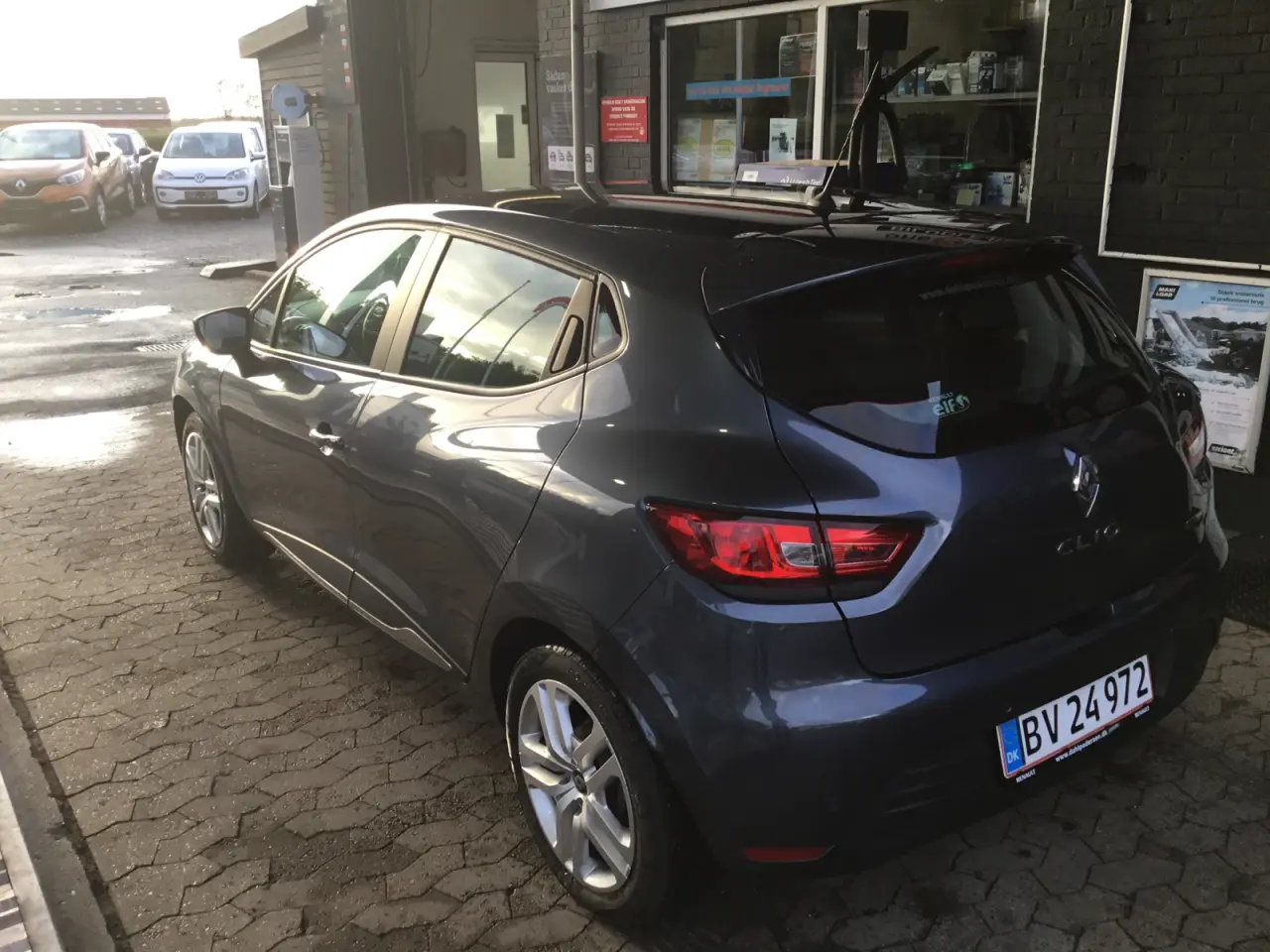 Billede 4 - Renault clio 90 hk. 1.ejer som ny km 28.500