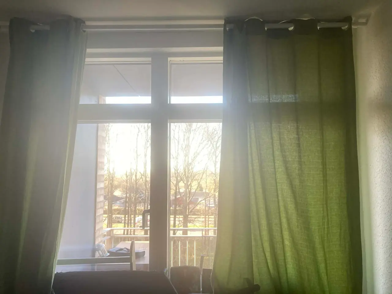 Billede 2 - Gardiner crem , grønne og grå med stang fra Ikea