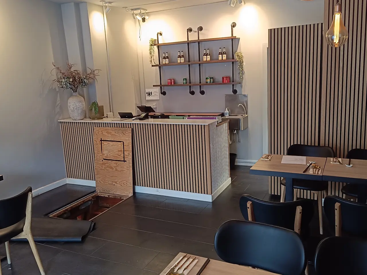 Billede 3 - Restaurant/Café/Take Away på butikstorv.