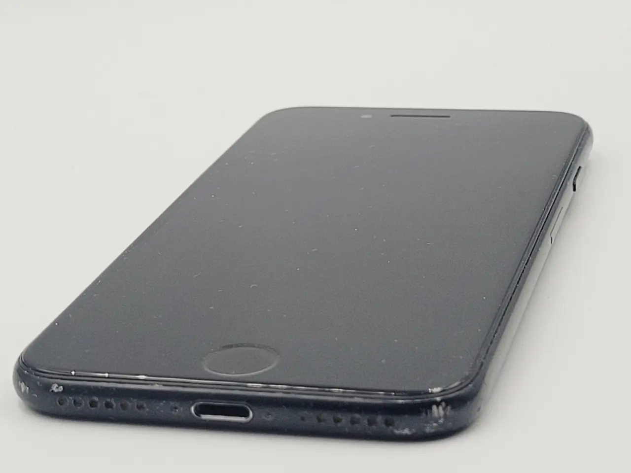 Billede 3 - ⭐️· 📱 Defekt iPhone 7 (Model A1778) - DEFEKT