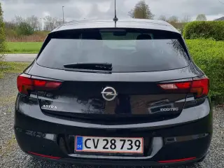 Opel Astra 1.0 Ecotech 105 Hk