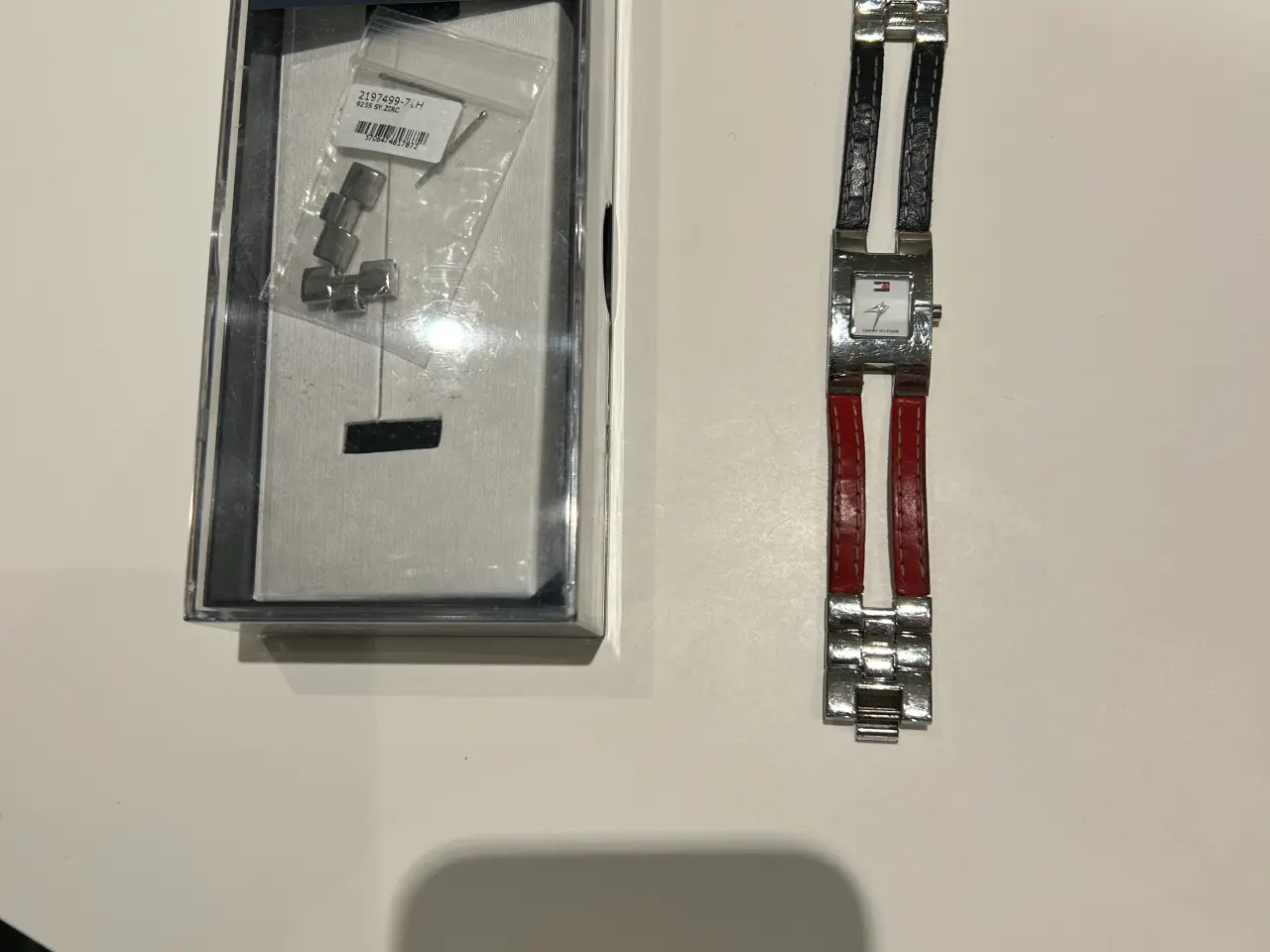 Billede 5 - Smart og sporty Tommy Hilfiger ur