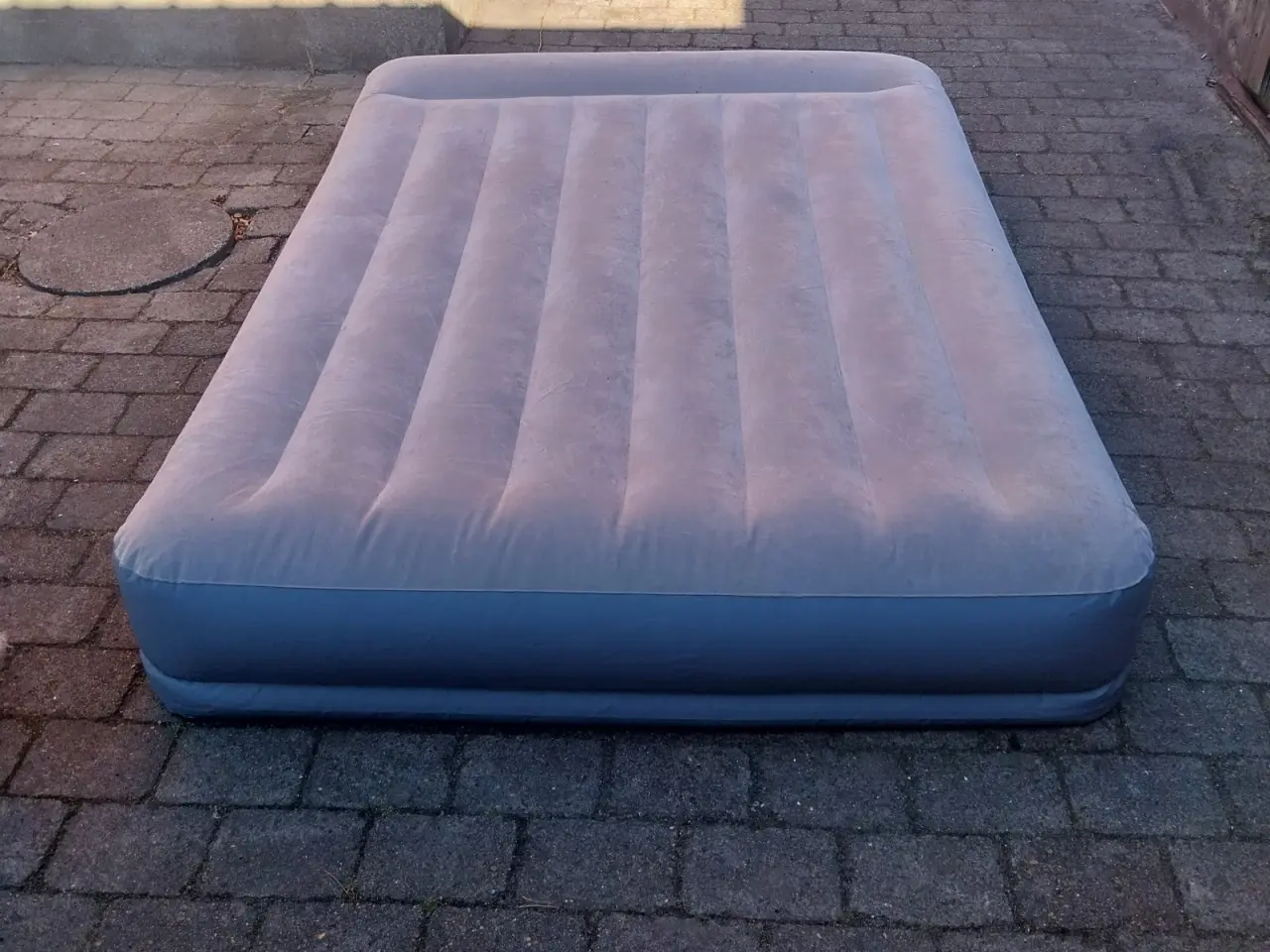 Billede 6 - Intex luftmadras med pumpe