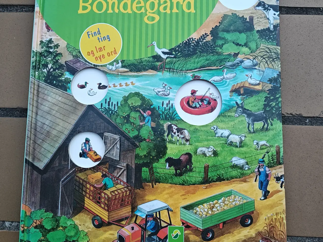 Billede 1 - Min vrimlebog Bondegård Find ting & lær nye ord