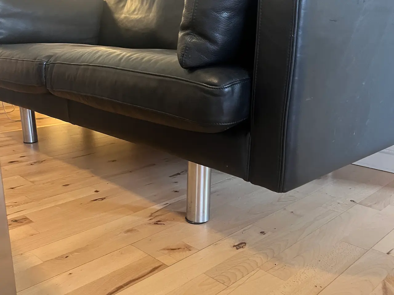 Billede 7 - sofa med 2 stole