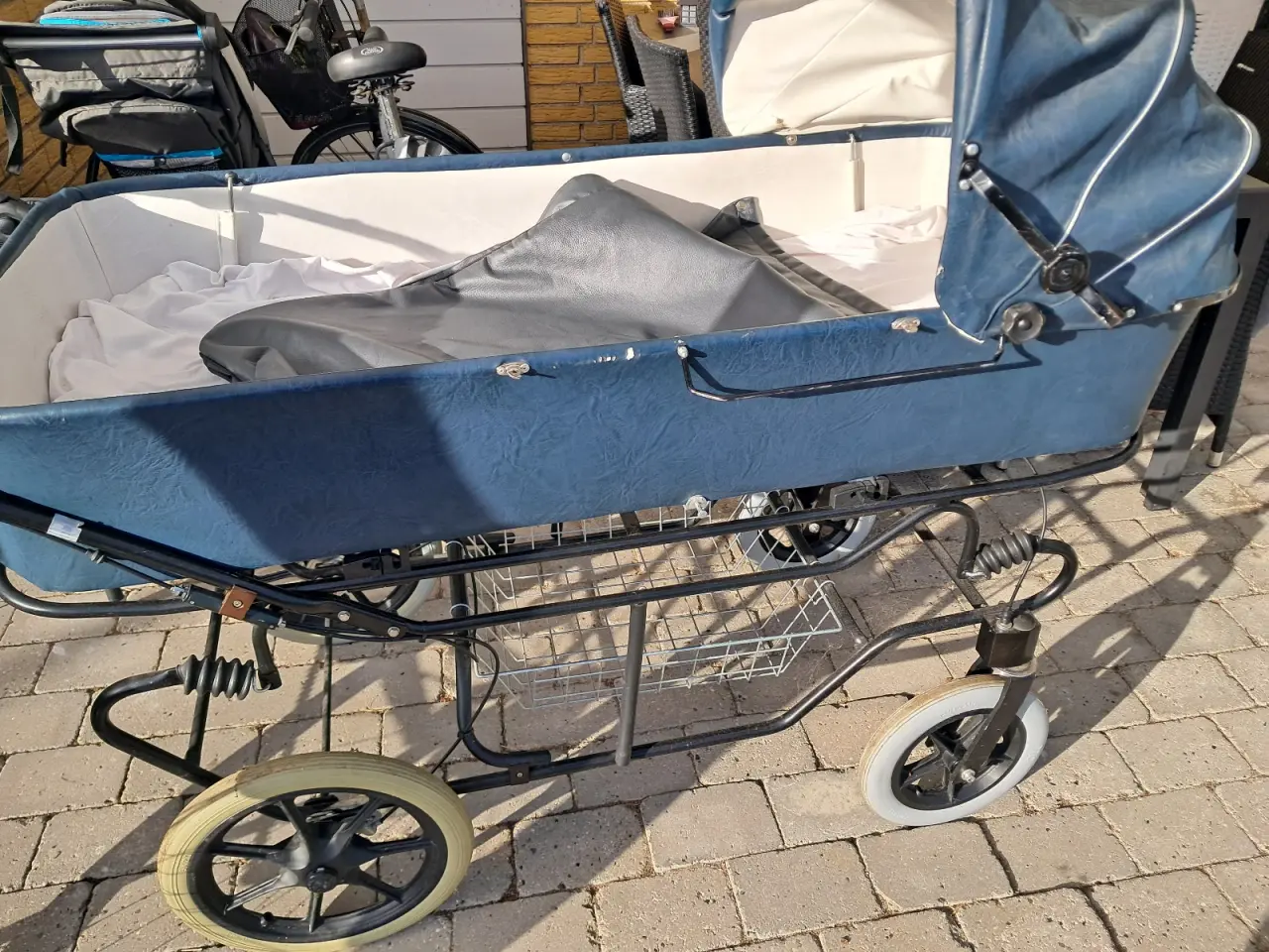 Billede 6 - Special barnevogn m ekstra langt liggemål. 140x65