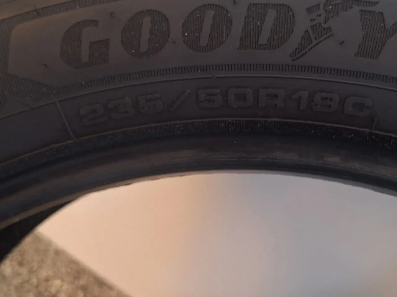 Billede 7 - Goodyear 235/50R19 Sommerdæk
