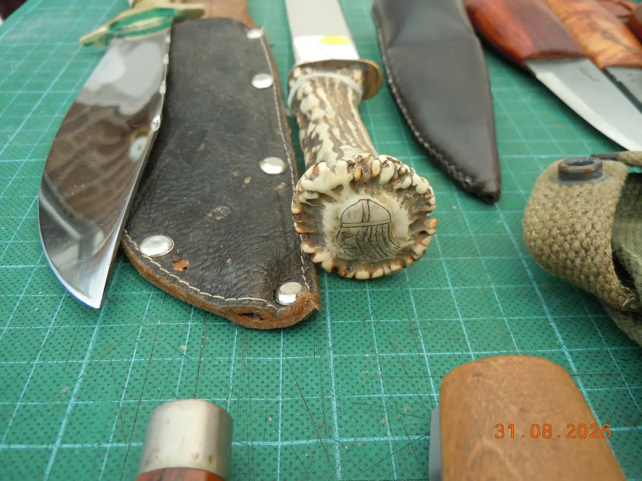 Billede 9 - Dolke, bajonetter og knive, forskellige typer.
