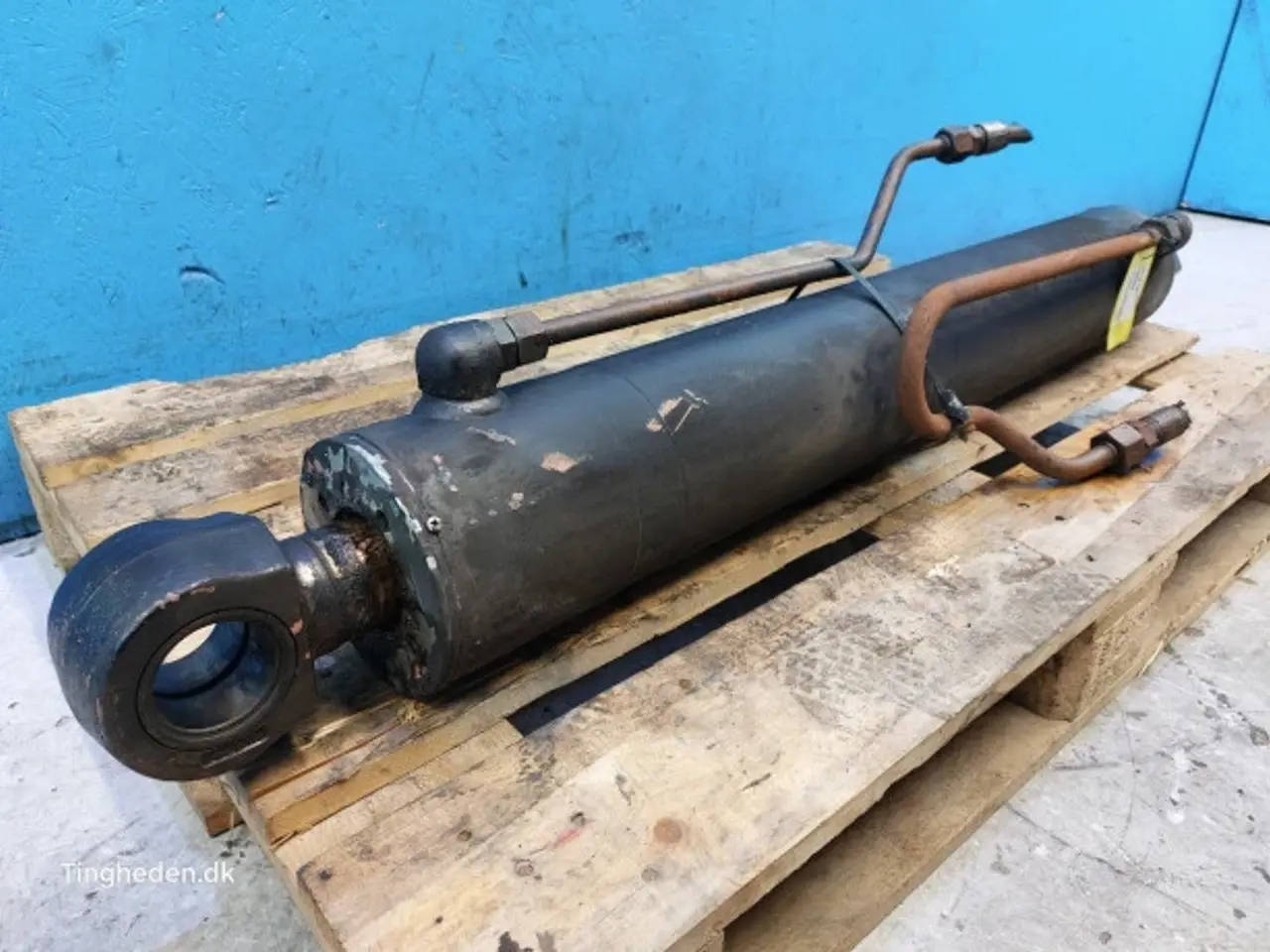 Billede 2 - New Holland LB110 Cylinder 85800830