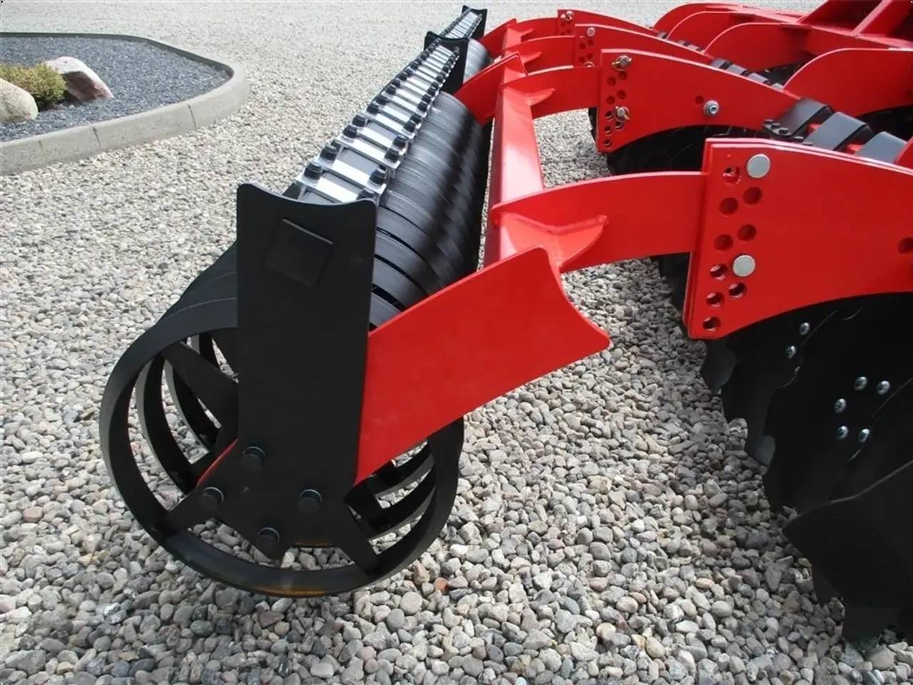 Billede 12 - Dexwal Mamut 4 m Med v-rings pakker og 560mm talerkner