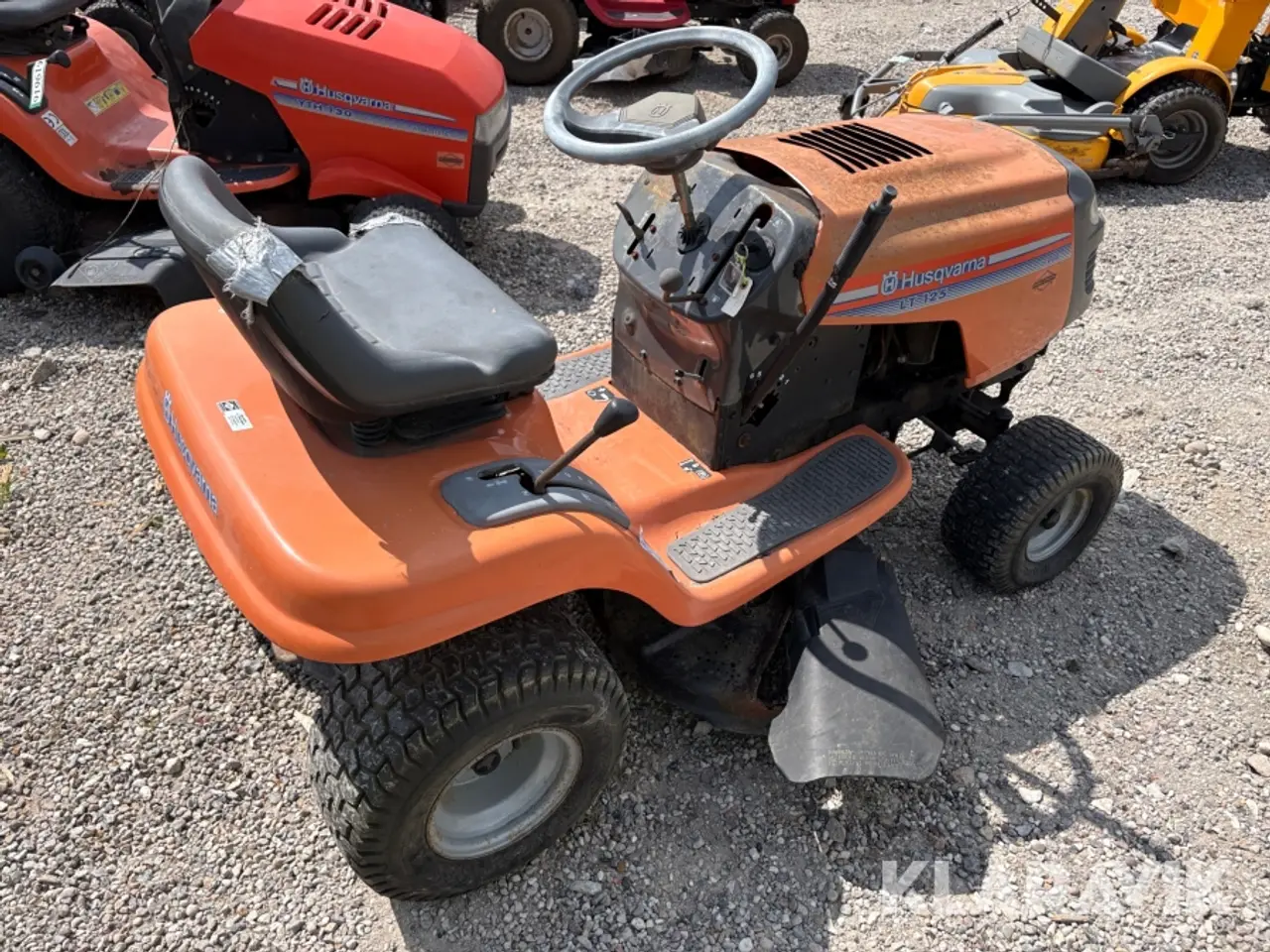 Billede 3 - Græsslåmaskine Husqvarna LT 125