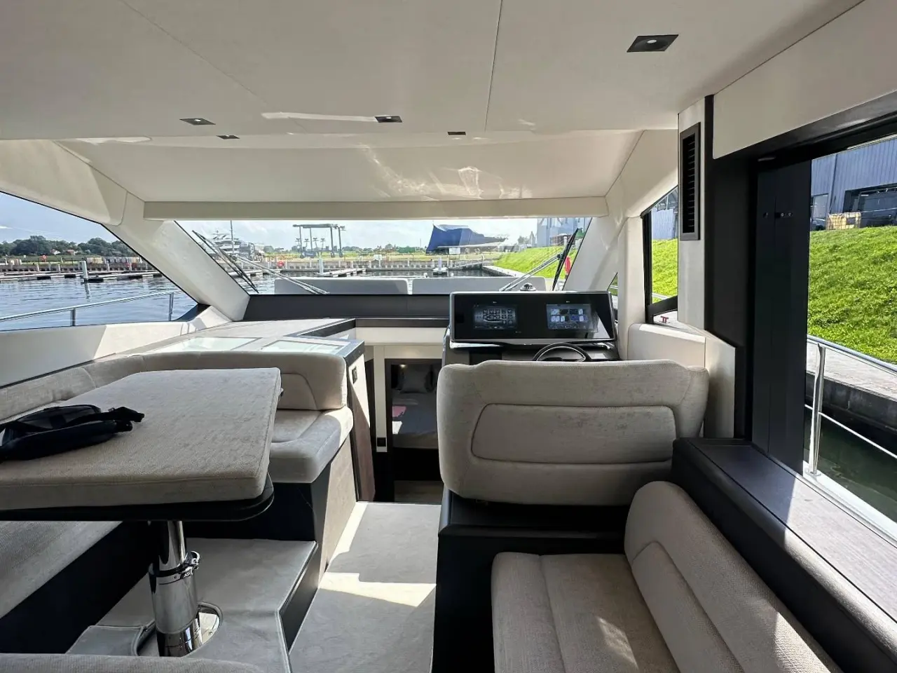 Billede 2 - Galeon 480 FLY m/twin D8-600 og udstyr