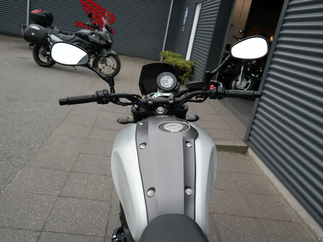 Billede 21 - Yamaha XSR 900 MC-SYD BYTTER GERNE