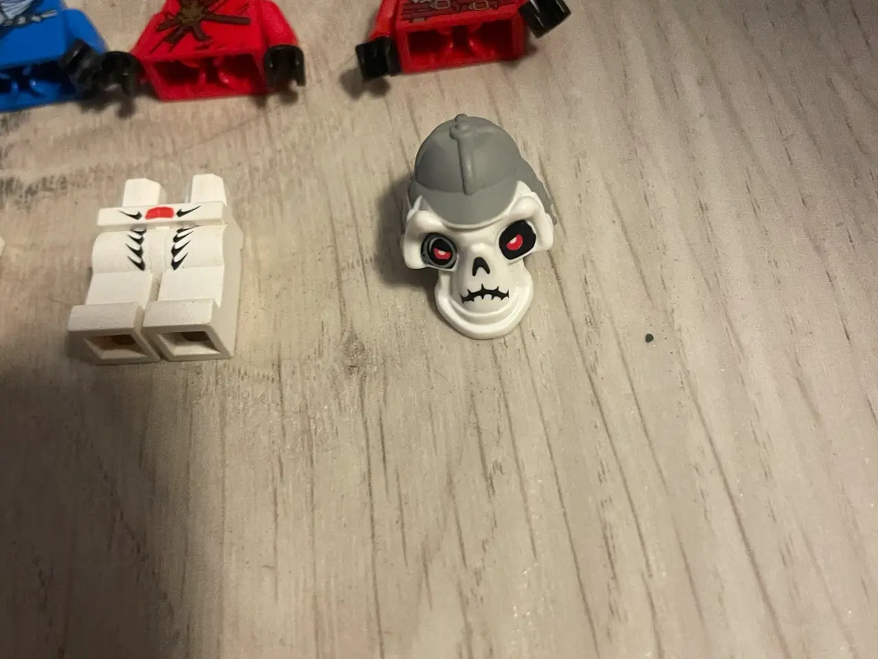 Billede 5 - Lego ninjago Kai dragon og Jay + dele