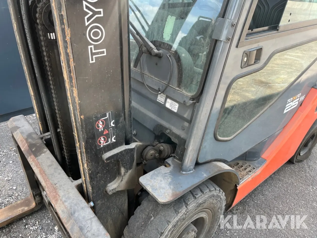 Billede 10 - Gaffeltruck Toyota 02-8FGF25