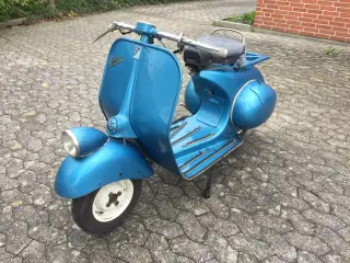 Vespa Faro Basso, Struzzo, Gran Turisimo