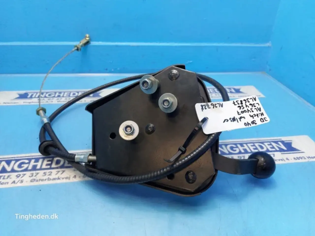 Billede 8 - John Deere 3040 Hitch Udløser AL36837