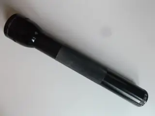 MAG-LITE stavlygte til 3 stk. D batterier