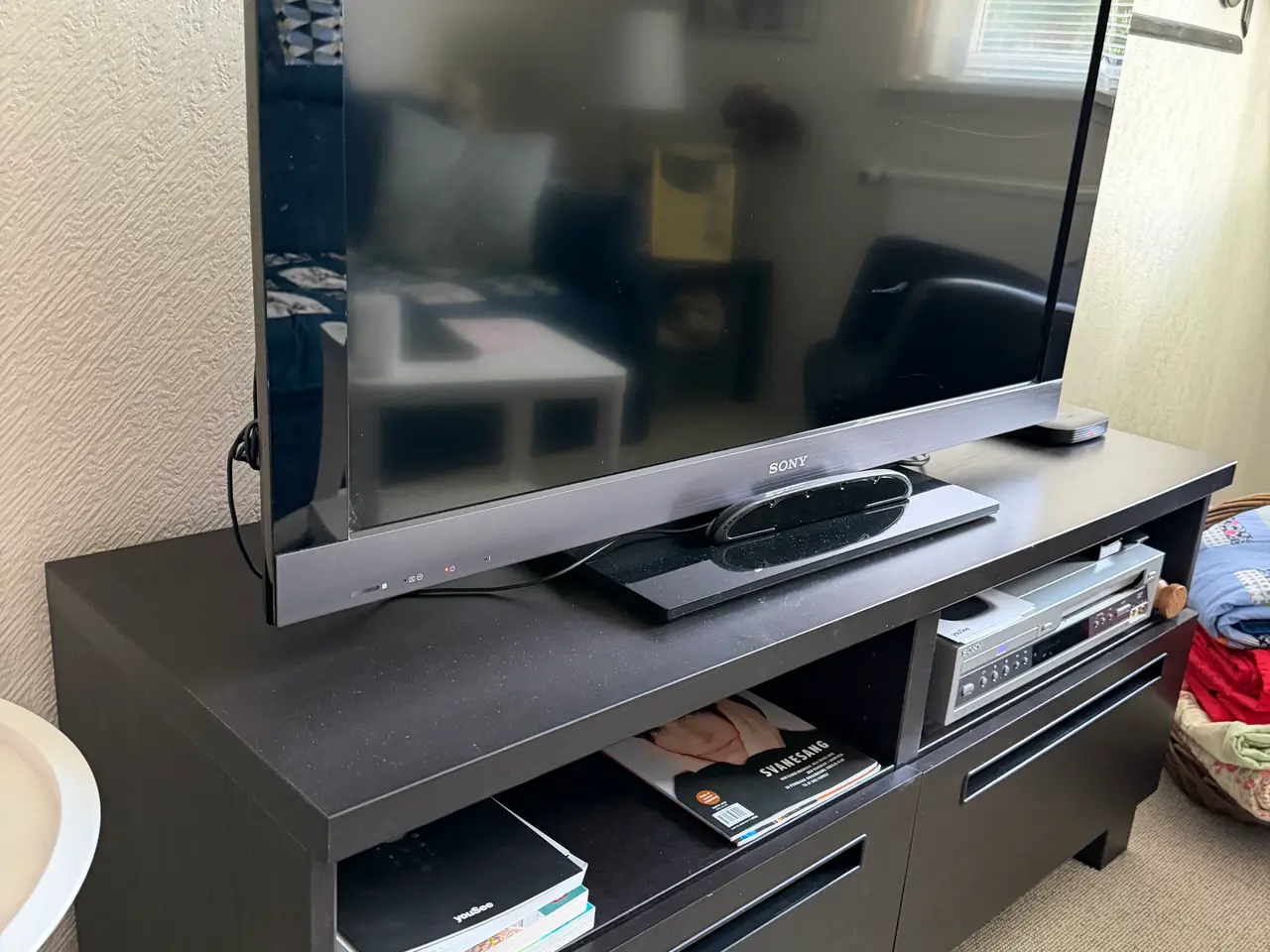 Billede 1 - TV-bord