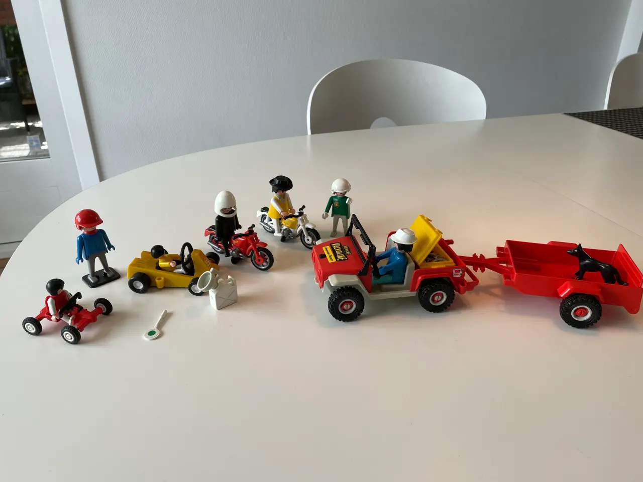 Billede 1 - Playmobil køretøjer med tilbehør