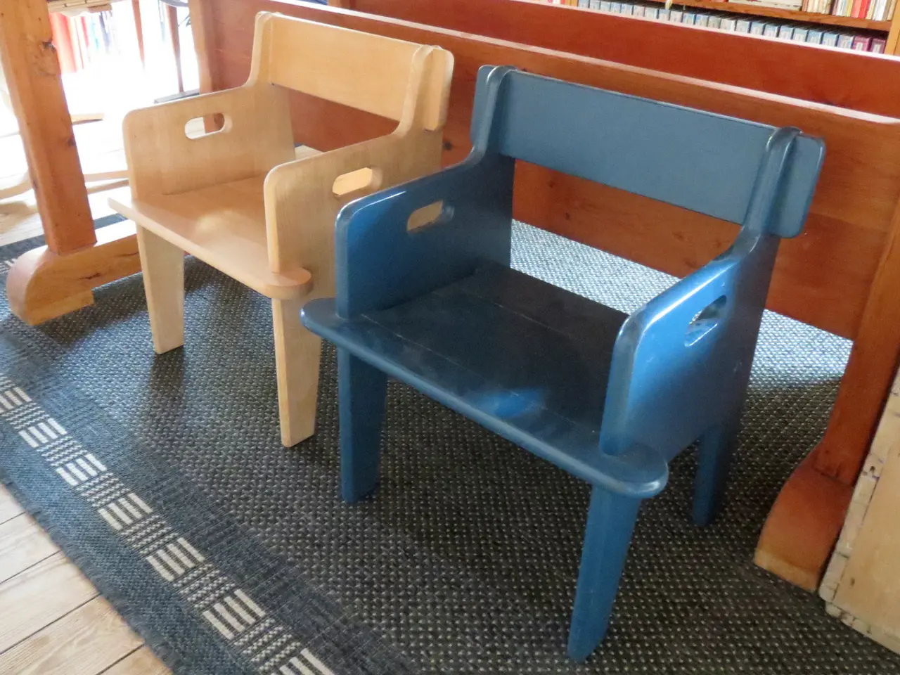 Billede 1 - To Wegner børnestole