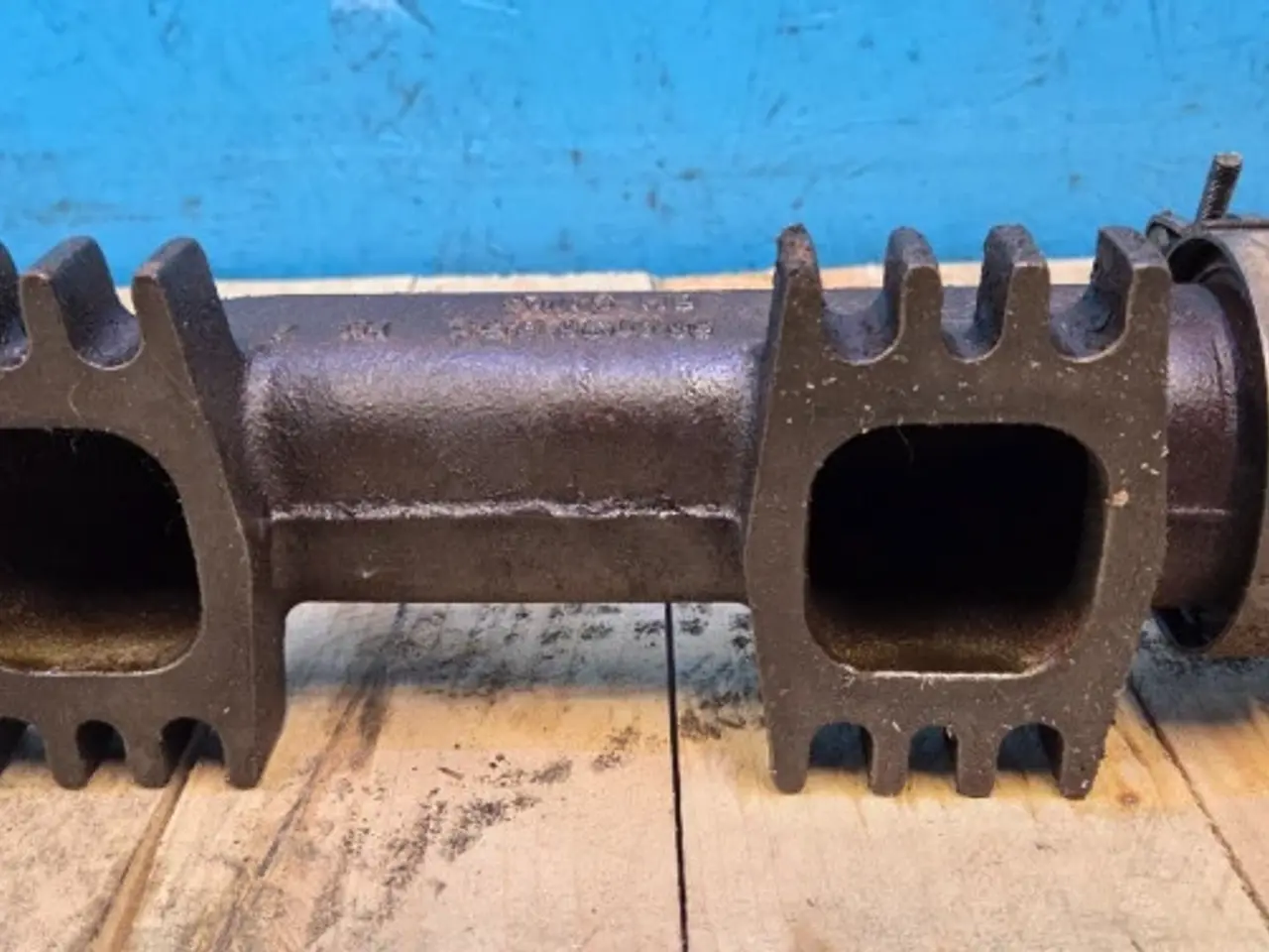 Billede 9 - Case 9120 Udstødningsmanifold 504046508