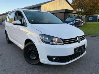 VW Touran 2,0 TDi 140 Highline DSG BMT Van