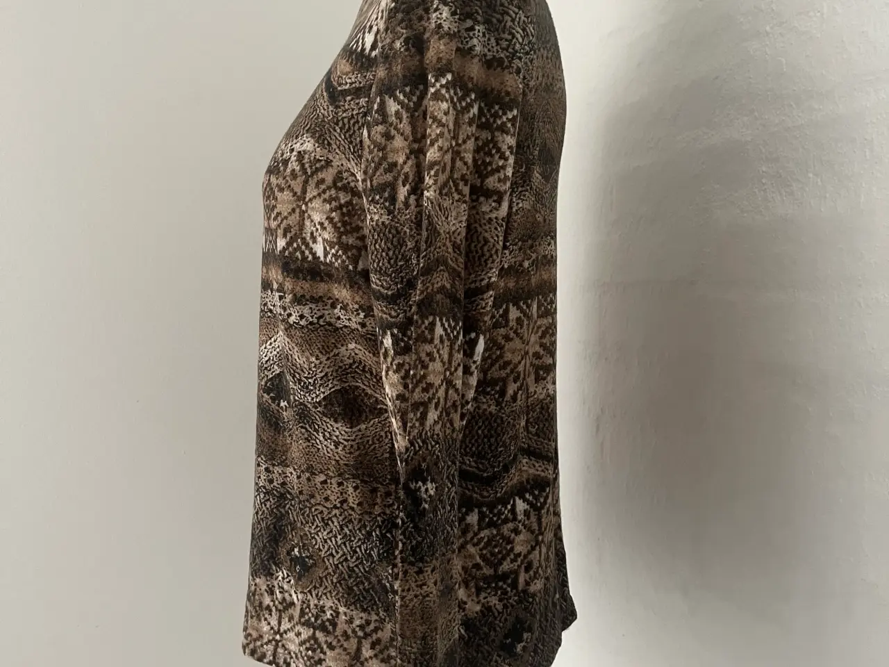 Billede 4 - Bluse str.xl