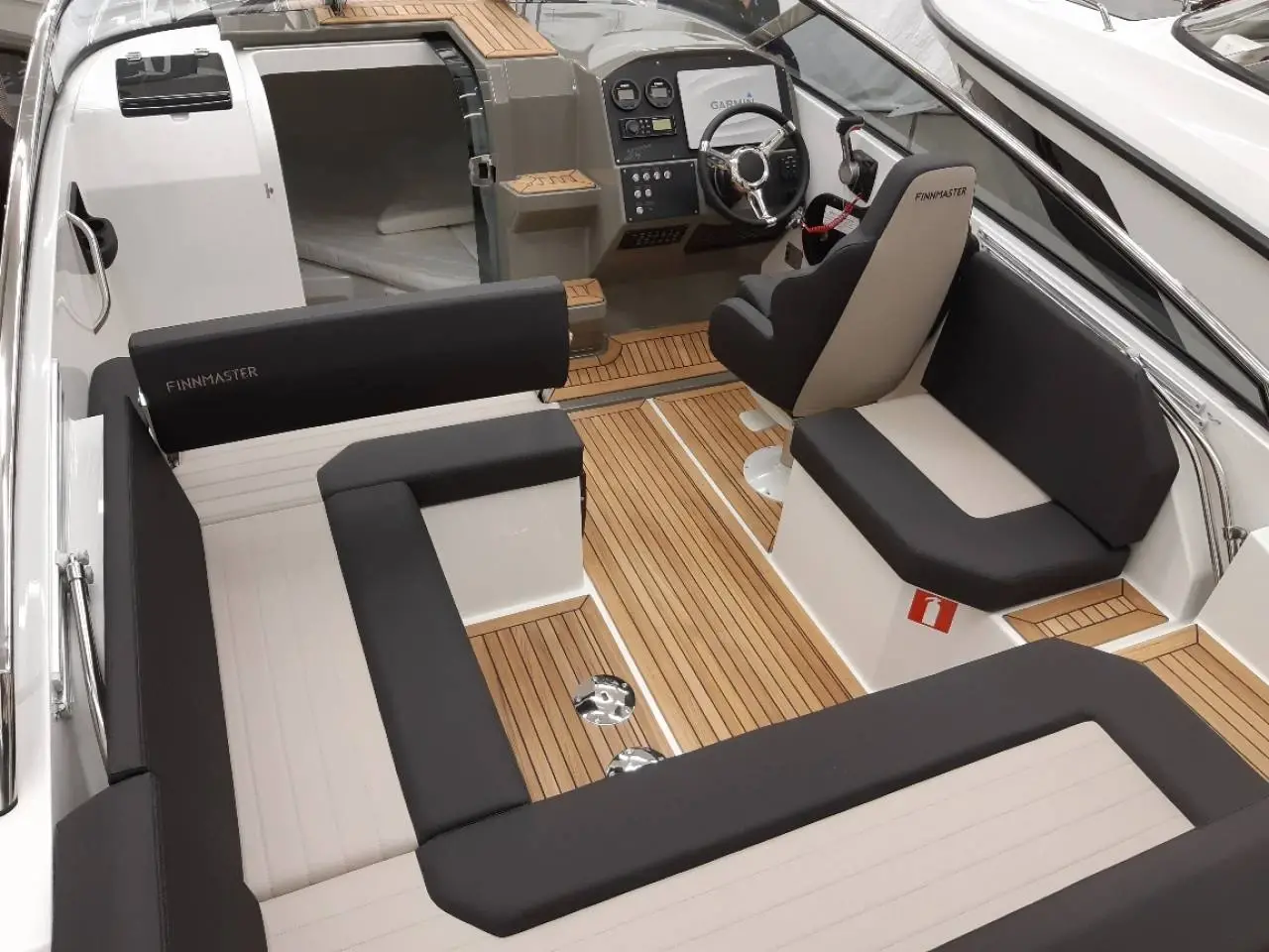 Billede 26 - Finnmaster T6 - Yamaha 150 HK/Udstyr