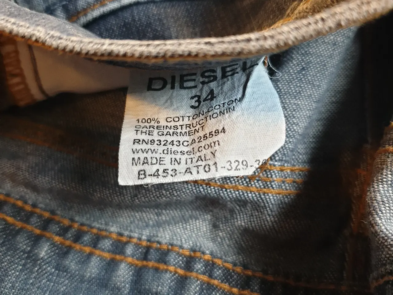 Billede 1 - Diesel jeans str 34