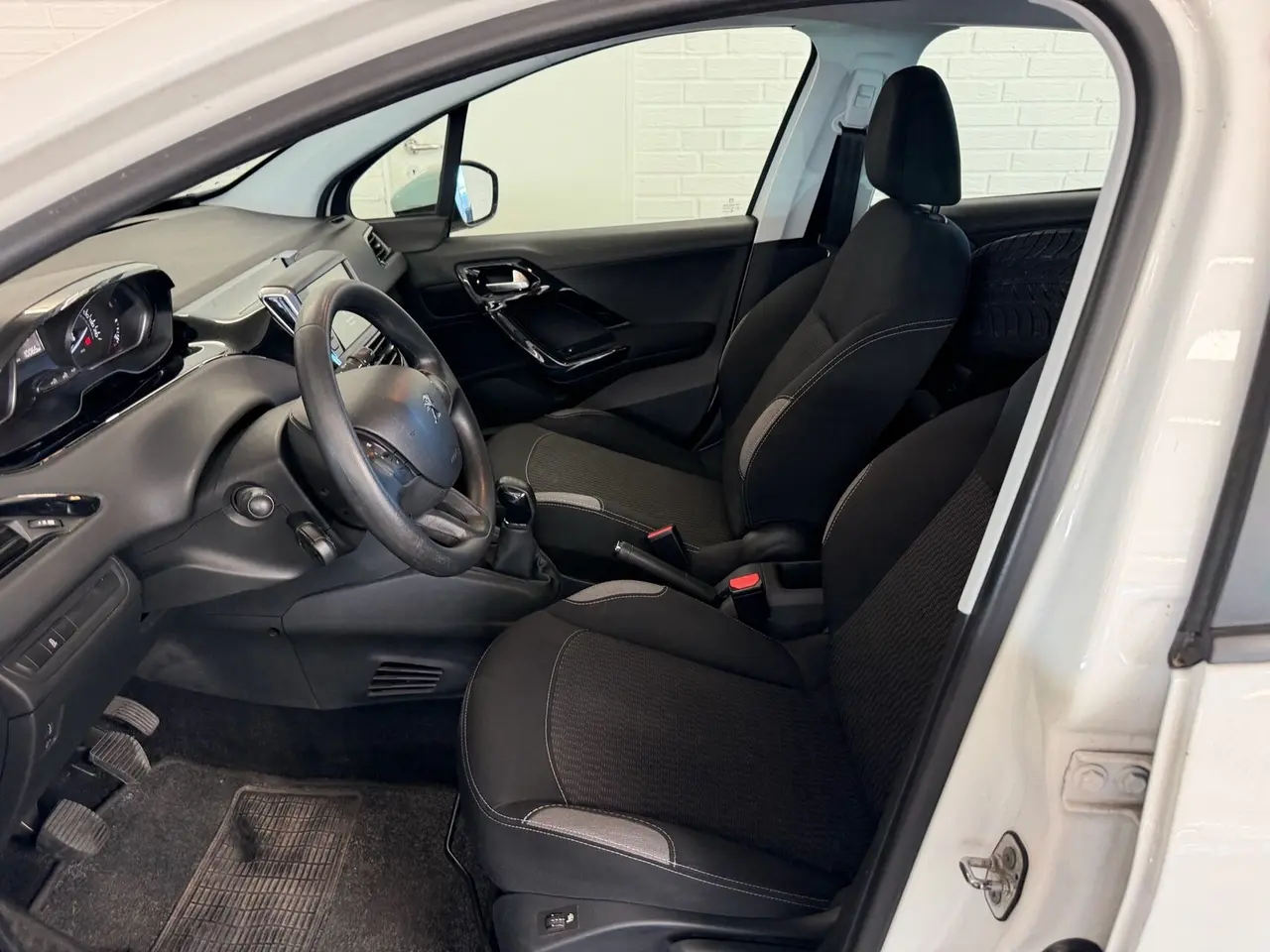Billede 5 - Peugeot 208 1,2 VTi Active 82HK 5d