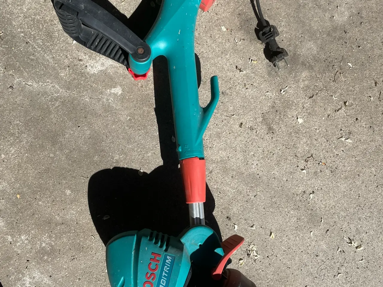 Billede 4 - Græskanttrimmer. Bosch