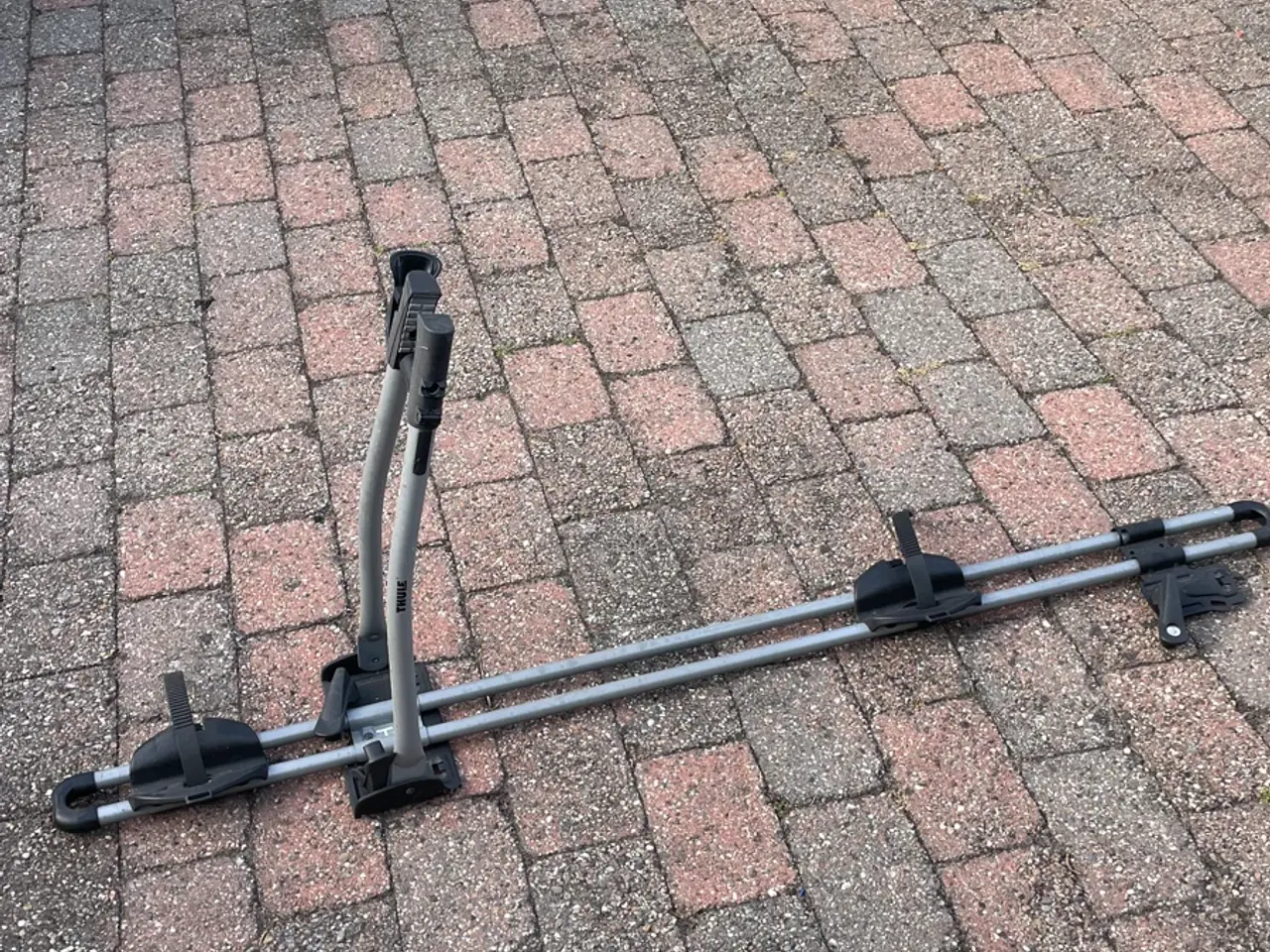 Billede 2 - 4 stk Thule cykelholder