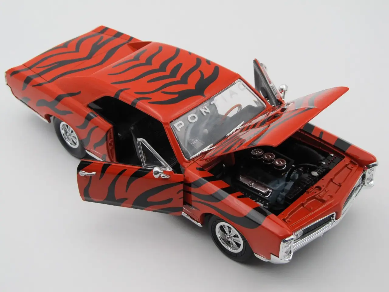Billede 4 - 1966 Pontiac GTO Beswick 1:18