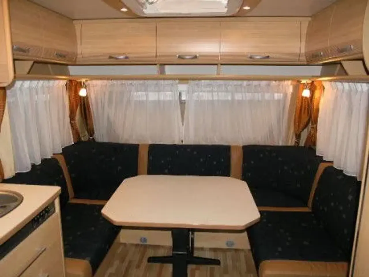 Billede 19 - Dethleffs Camper 740TK - Udlejes
