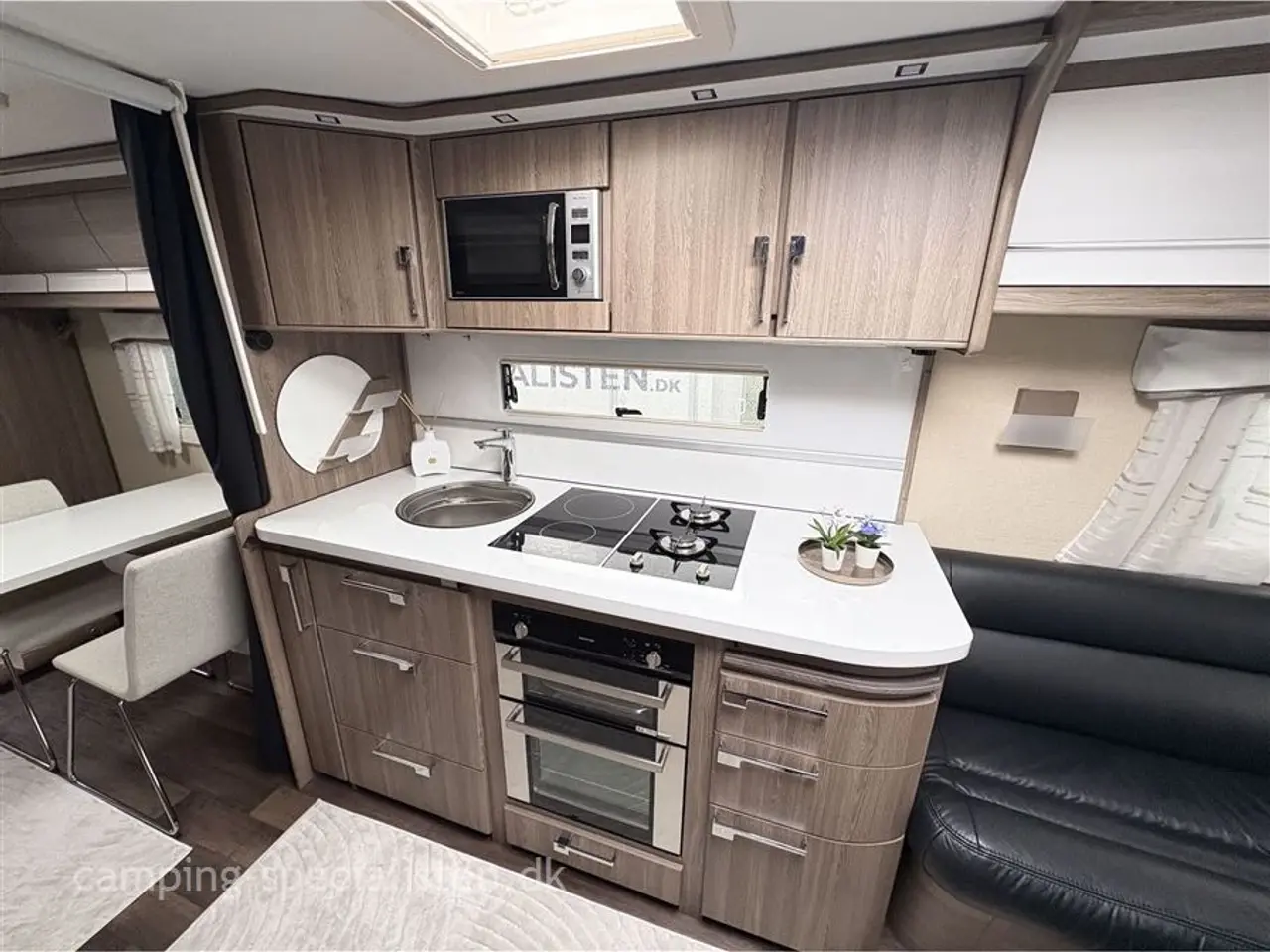 Billede 3 - 2019 - Kabe Imperial 1000 TDL E8/DL Liebhaver campingvogn - Kabe Imperial 1000 TDL KS 2019 - Se den nu hos Camping-Specialisten.dk