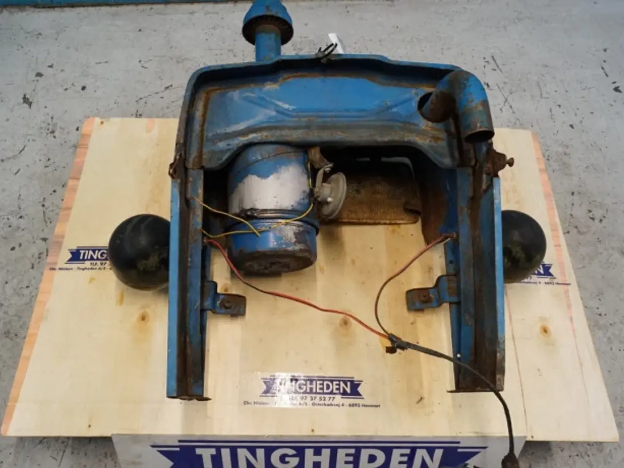 Billede 5 - Ford 4000 Fronthjelm C5NN8N202AH