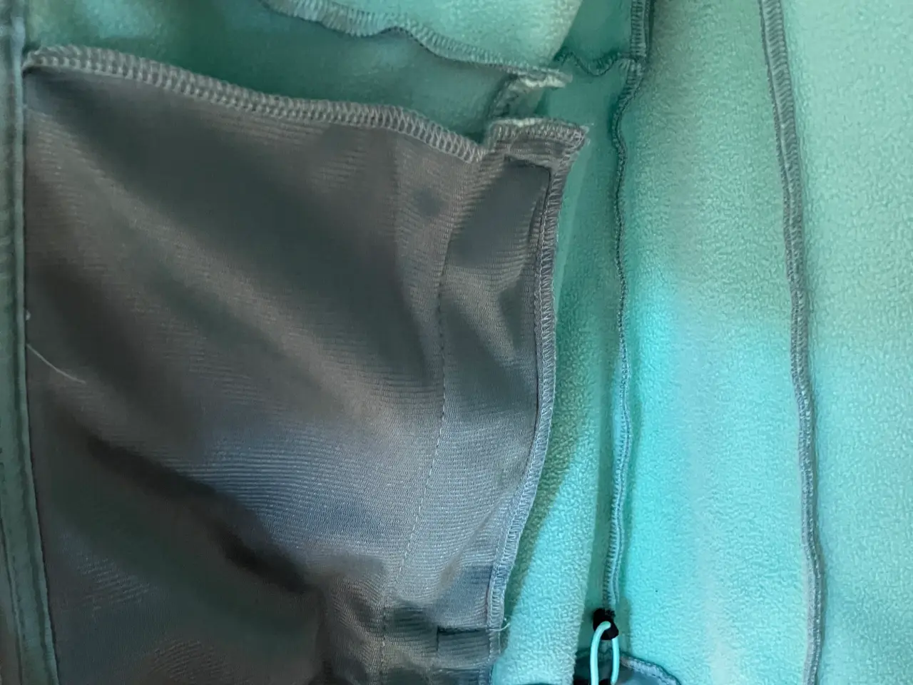 Billede 4 - Ny flot støvet turkisgrøn softshell jakke, 3-lags