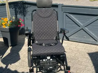 Helt ny elektrisk kørestol 