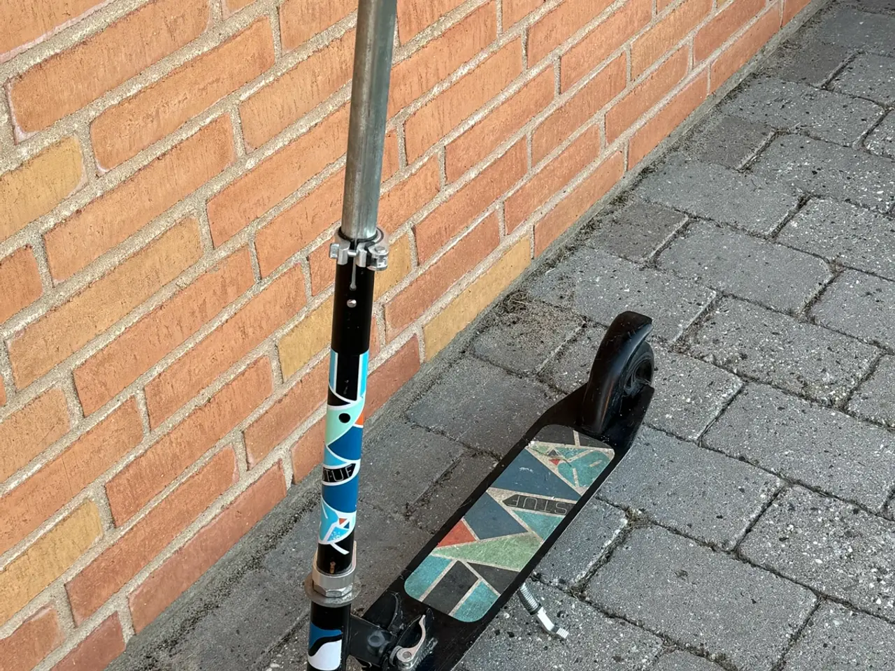 Billede 2 - Super fint løbehjul til børn.
