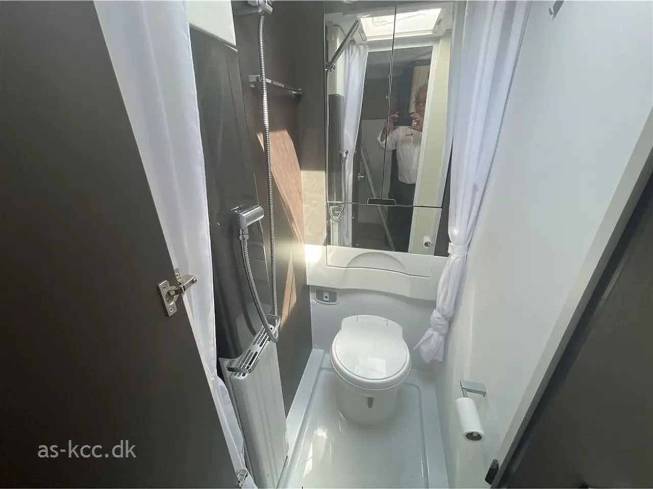 Billede 10 - 2020 - Adria Alpina 753 HK Adria Alpina 753 HK dobbeltseng og 3 Køjer
