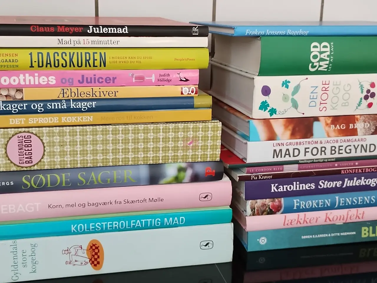 Billede 1 - Kogebøger sælges samlet til 250 kr