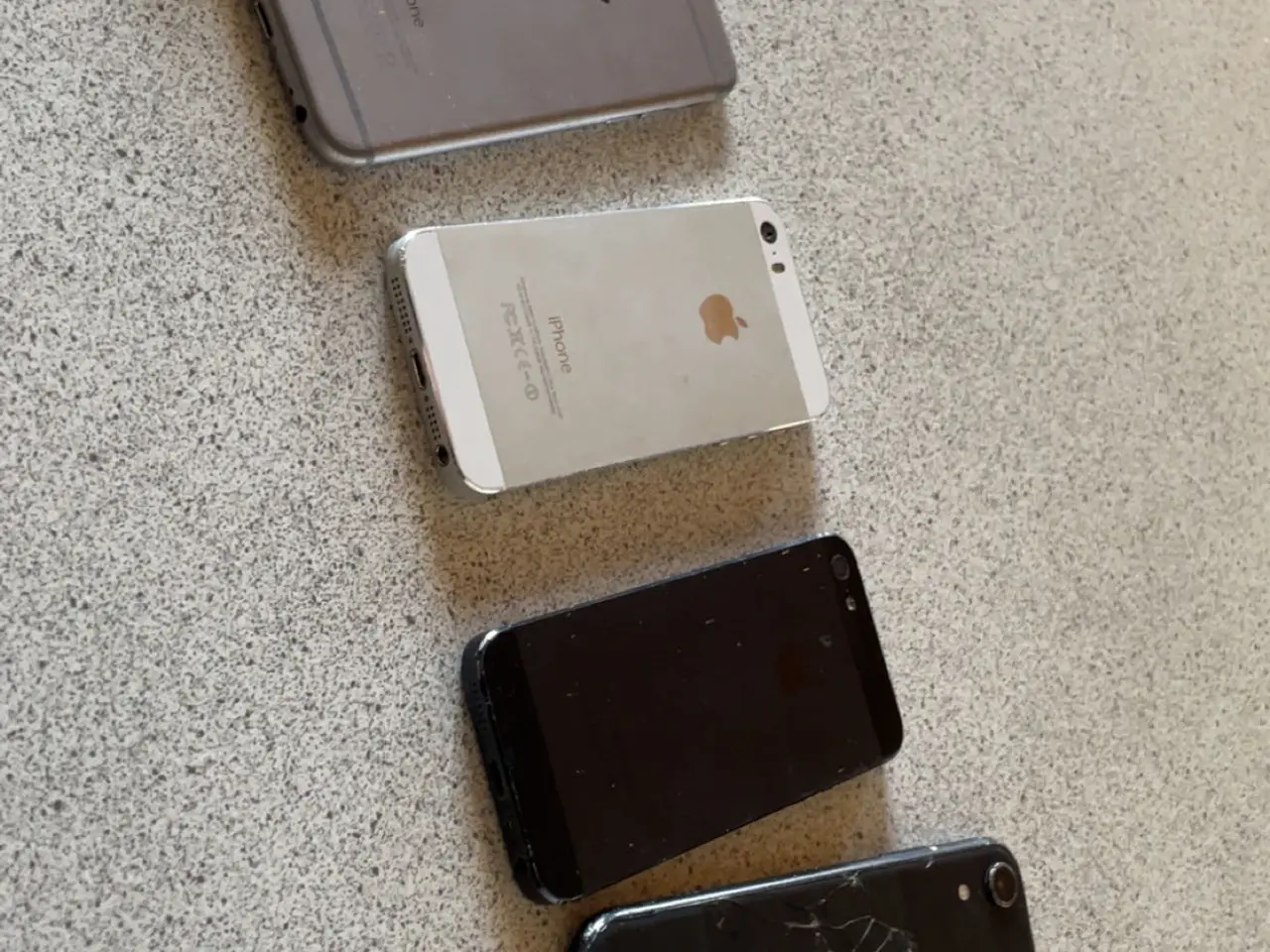 Billede 2 - Gamle telefoner