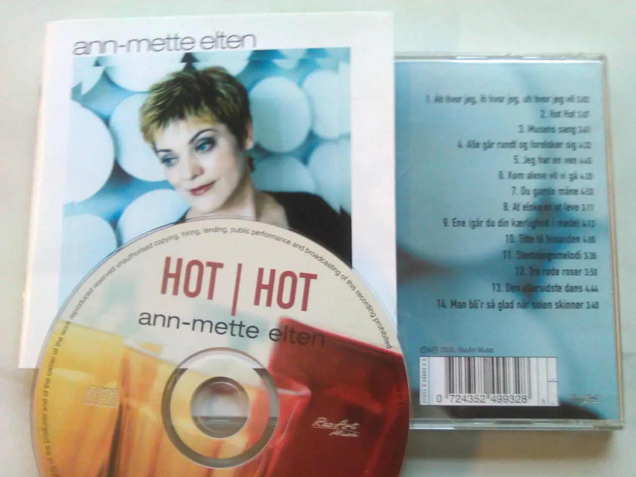 Billede 2 - Ann-Mette Elten: Hot Hot (2000.