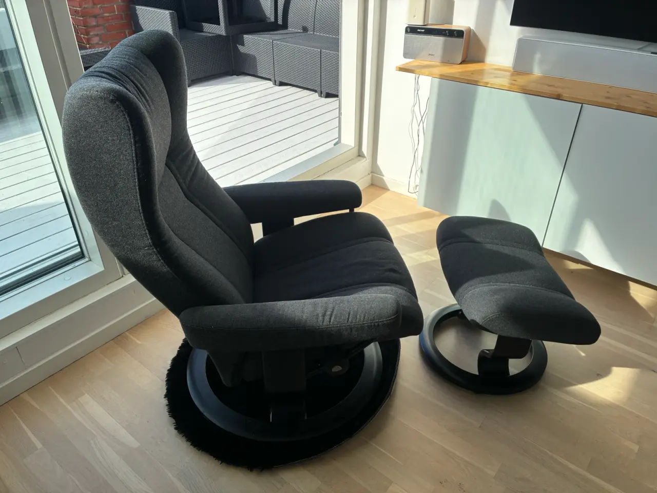 Billede 2 - Stressless lænestol grå med skammel