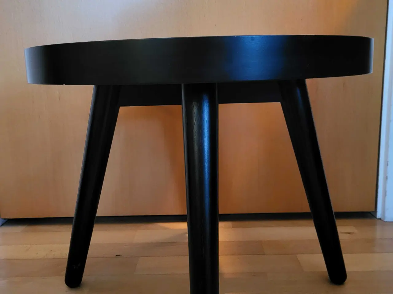 Billede 4 - Alma Softline sofabord/skammel, siddepude medfølge