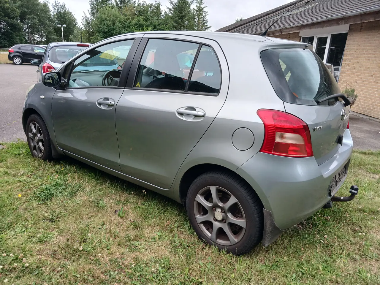 Billede 5 - Toyota Yaris 1,3 benzin