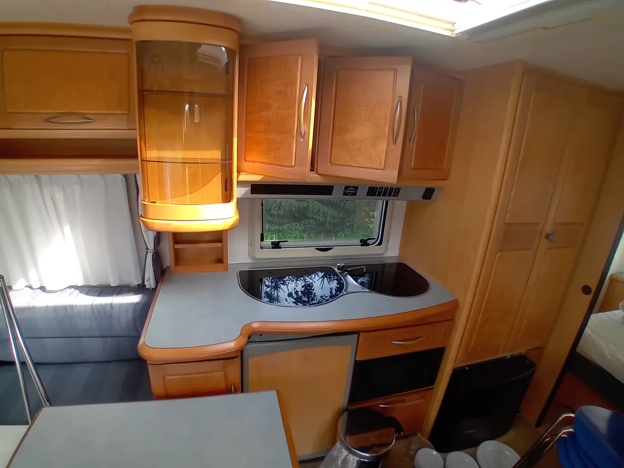 Billede 14 - Campingvogn Hobby 560 arg.2002 UDEN registrerings