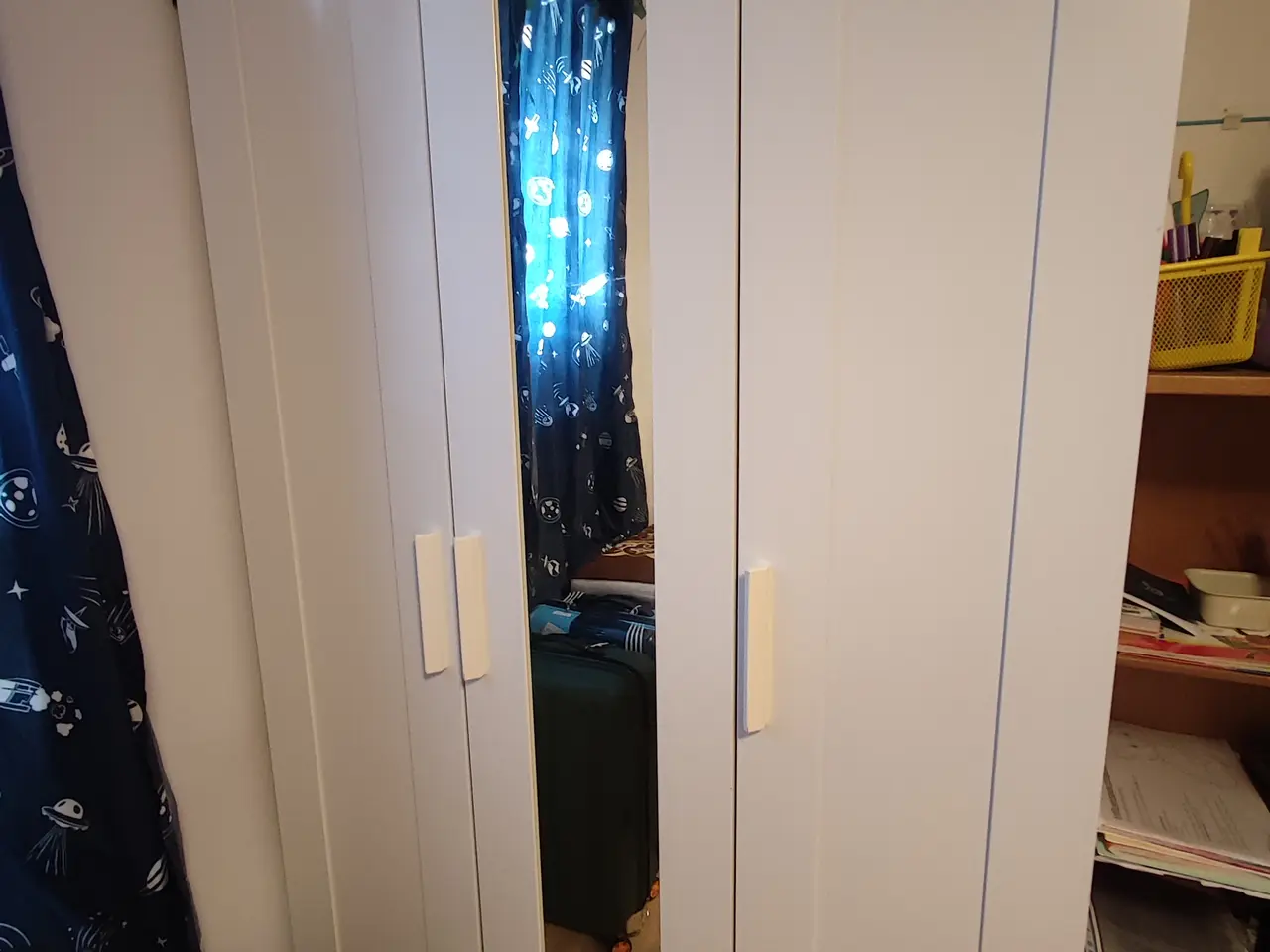 Billede 1 - IKEA BRIMNES klædeskab – 3 låger med spejl
