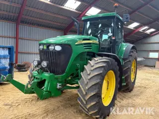 Traktor John Deere 7920